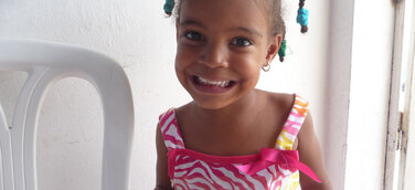 Charity-Projekt im SOS-Kinderdorf: Kinder freuen sich auf Zahnarztbesuch